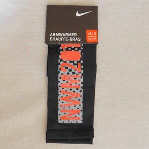 NWT 2-Pack Nike Women’s XS/S Marathon 2010 Arm Warmer (Bundle of Two Pairs)